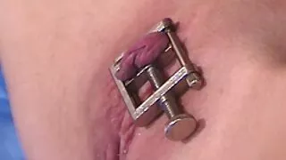 ქერა პირში სამუშაო ხდის პირში passionately