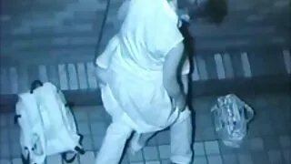 Teens გამოწვის მათი გოგონების მწვრთნელი