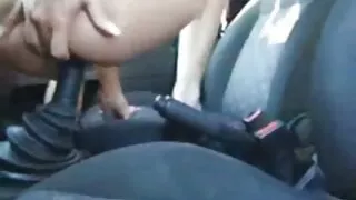 გაპარსული ხელმძღვანელი dude ერთად stoned fucks girl in skirt