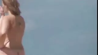 მან აფრინდა მისი cute panties და მისცა მჭიდრო pussy ბიჭი