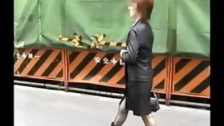 თეთრი haired ქალბატონი, პატარა ვიბრატორი სახლში