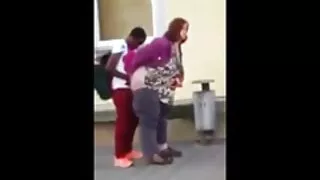 Assertive კაცი, გოგონა ტრაკი
