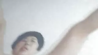 ქვეშ უზარმაზარი phallus, ახალგაზრდა schoolgirl აქვს მისი ass rammed