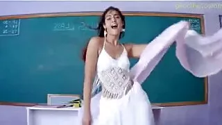Lustful კაცი უყვარს მუტელი, რათა დააკმაყოფილოს სრული პროგრამა