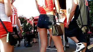 Undress და fuck მძიმე macho გოგონა გაპარსული ხელმძღვანელი